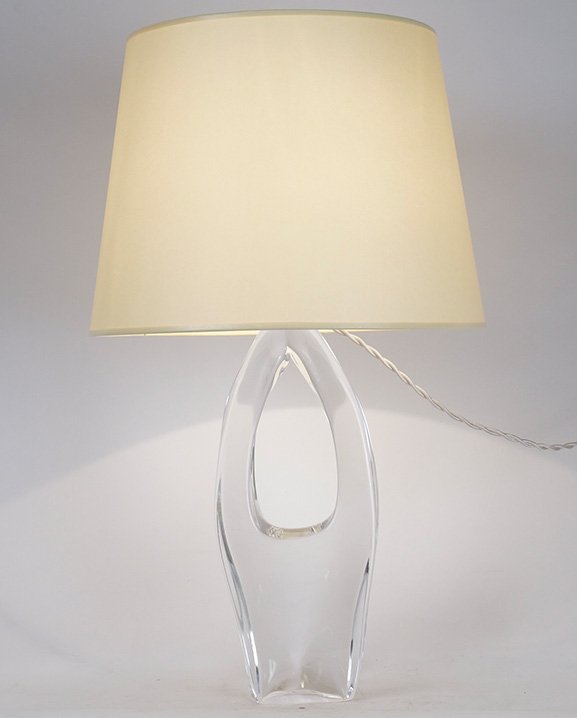 L 418 – Lampe Daum   Haut : 45 cm / 17.7 in.